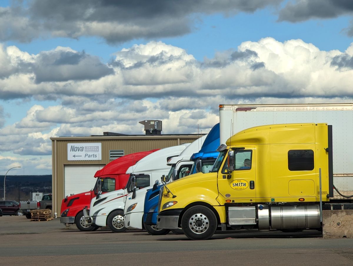Semi truck garage